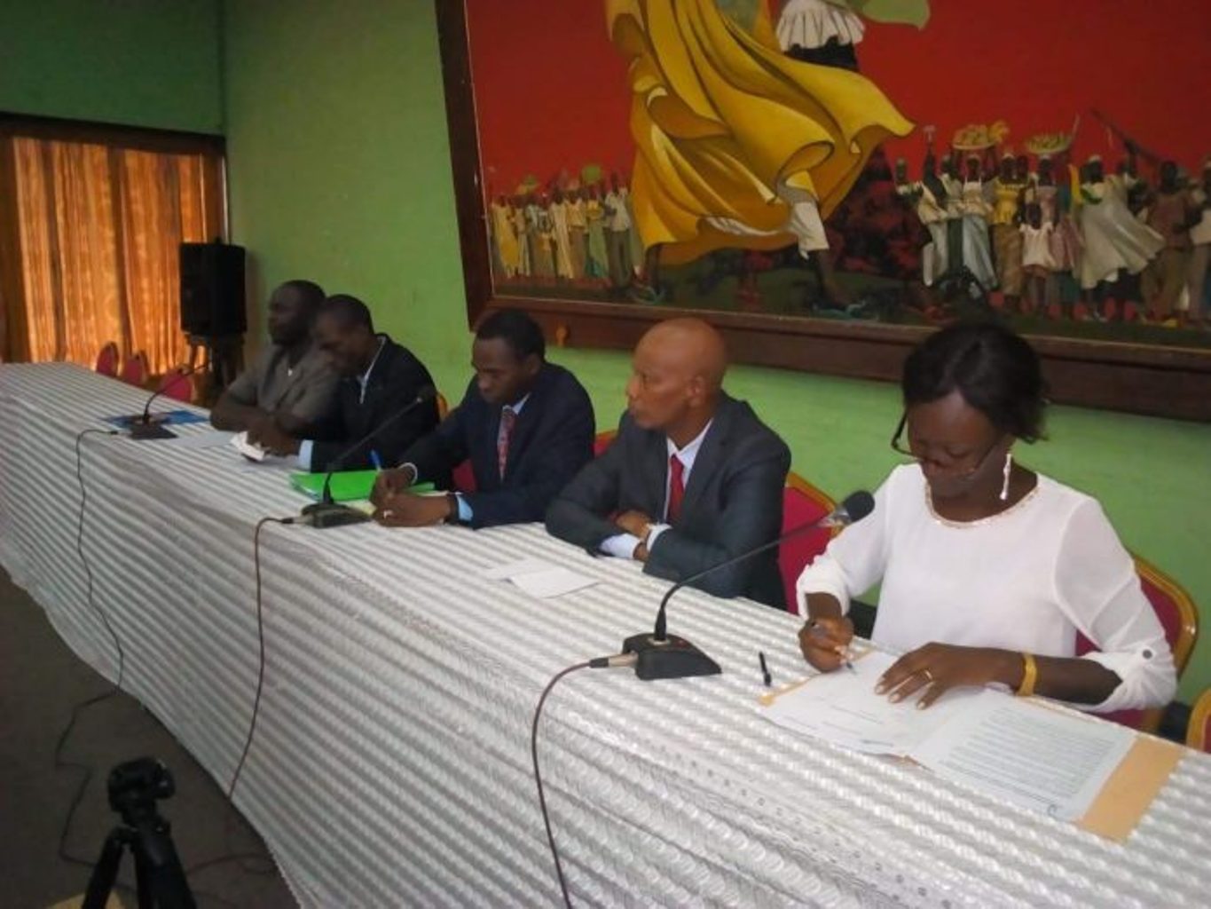 CBA92CB0-2CF6-4653-815C-2516AE2C51F4-696x522