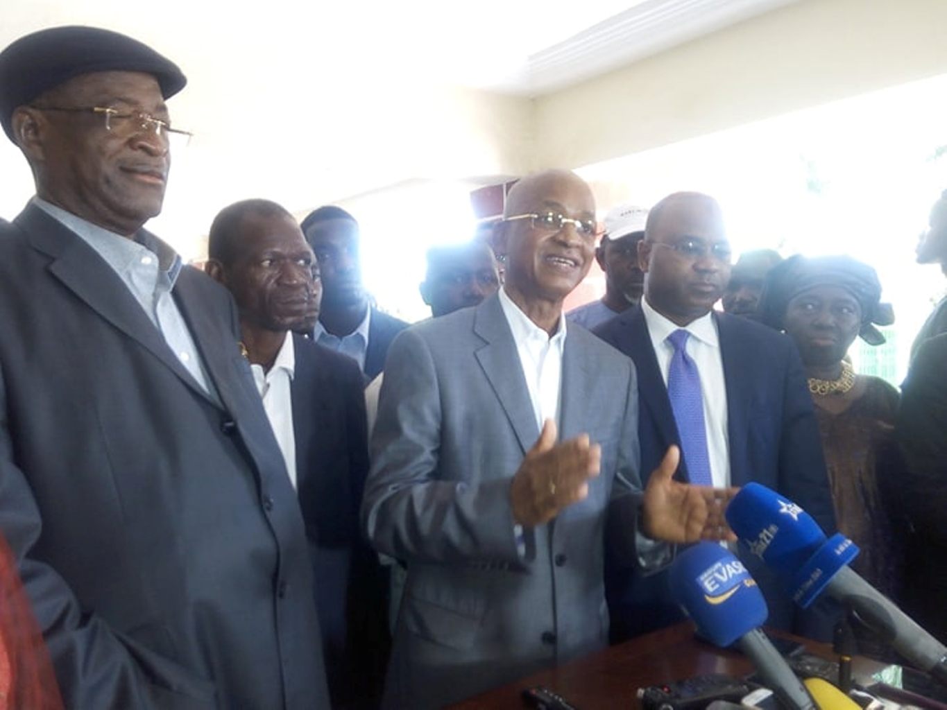 56218183_377652892824849_7493142468796350464_n